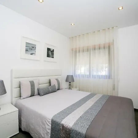 Genny's Place 4*
