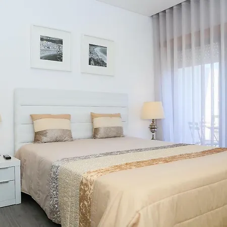 Guest house Genny's Place Nazare